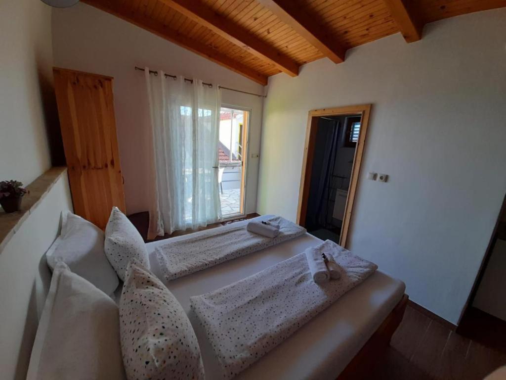 Apartments Mare 2 Hvar Town Exterior foto